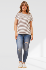 Oakley tee- chocolate/ White