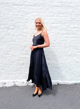 Molly silky satin skirt - Black