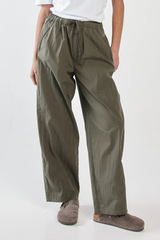 Reign Barre Leg Cargo