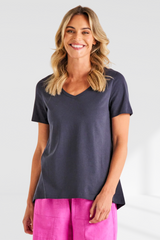 Luella Tee - coal | Betty Basics
