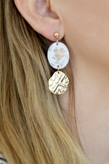 KiKi Light Shimmer Oval Earrings