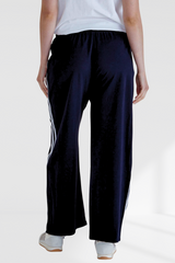 Nikki Relax Cotton Jogger - Navy | Betty Basics