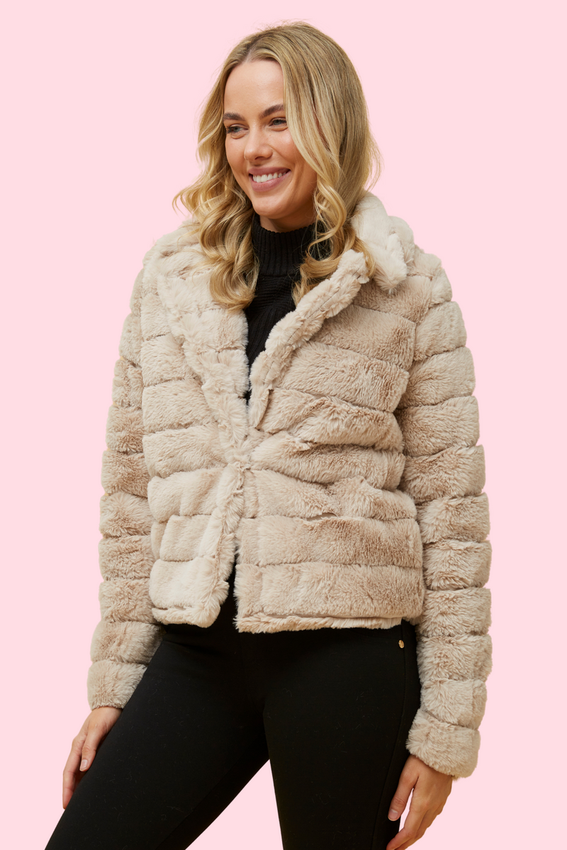 Olea Faux Fur Jacket - Beige