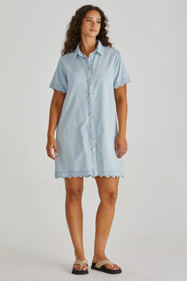 Vale Scalloped Denim Dress - Bleach