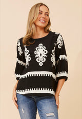 Border Print top- Black/white