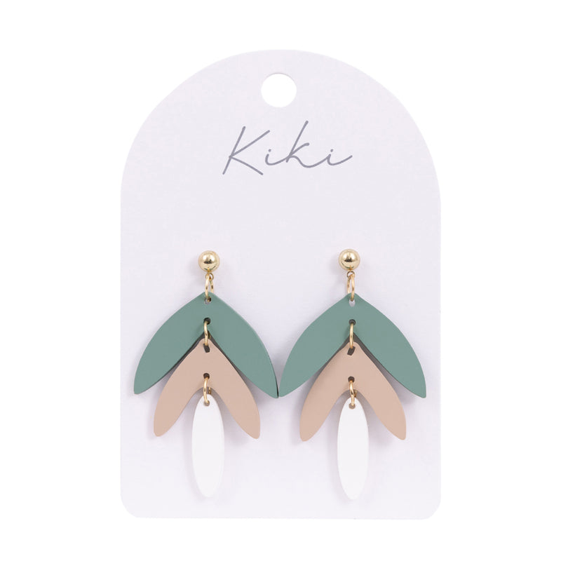 Kiki green leaves earrings