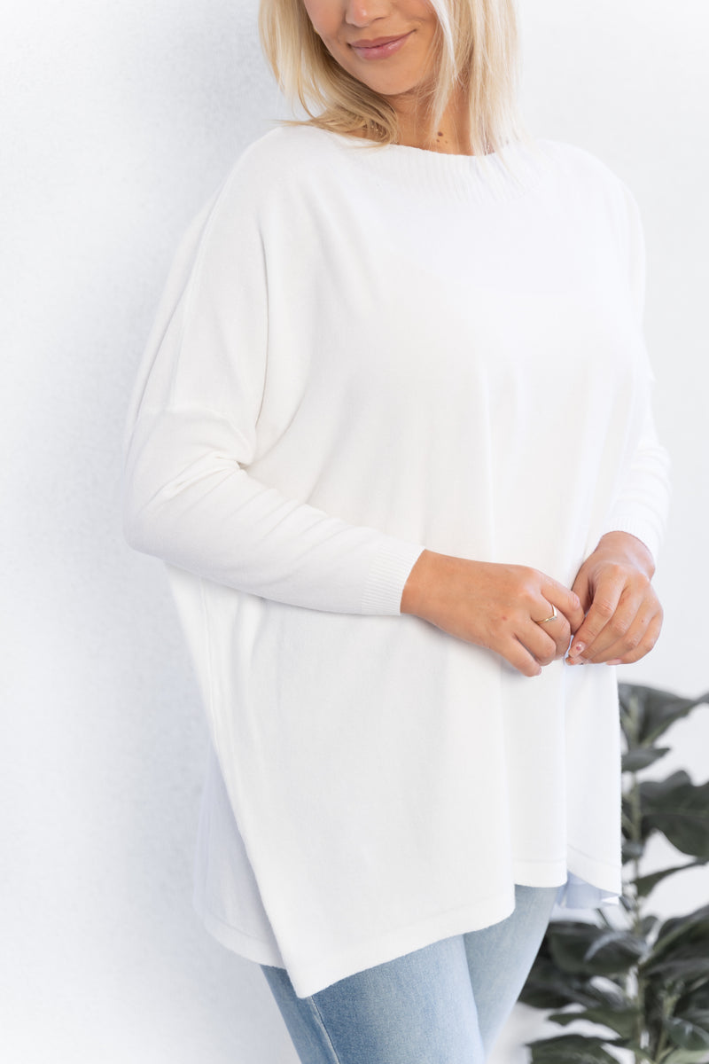 Cher plain board neck knit - white