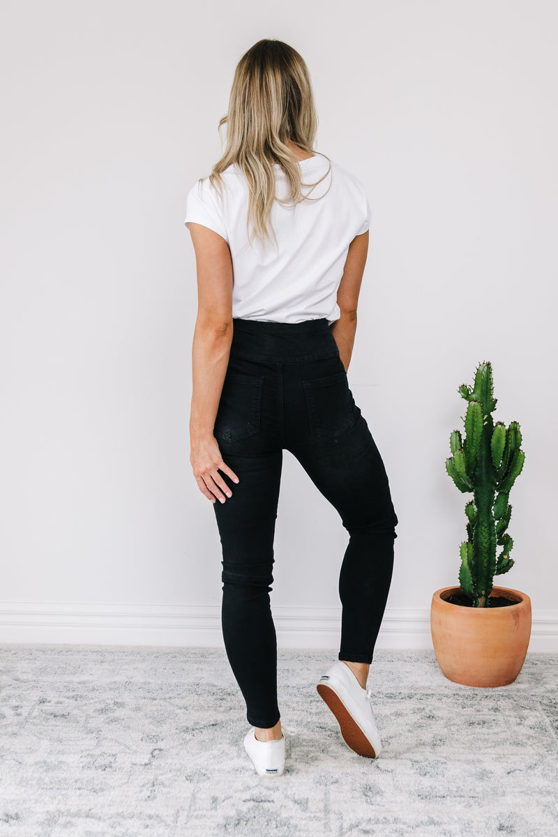Dee Pull Up Jeans - Black